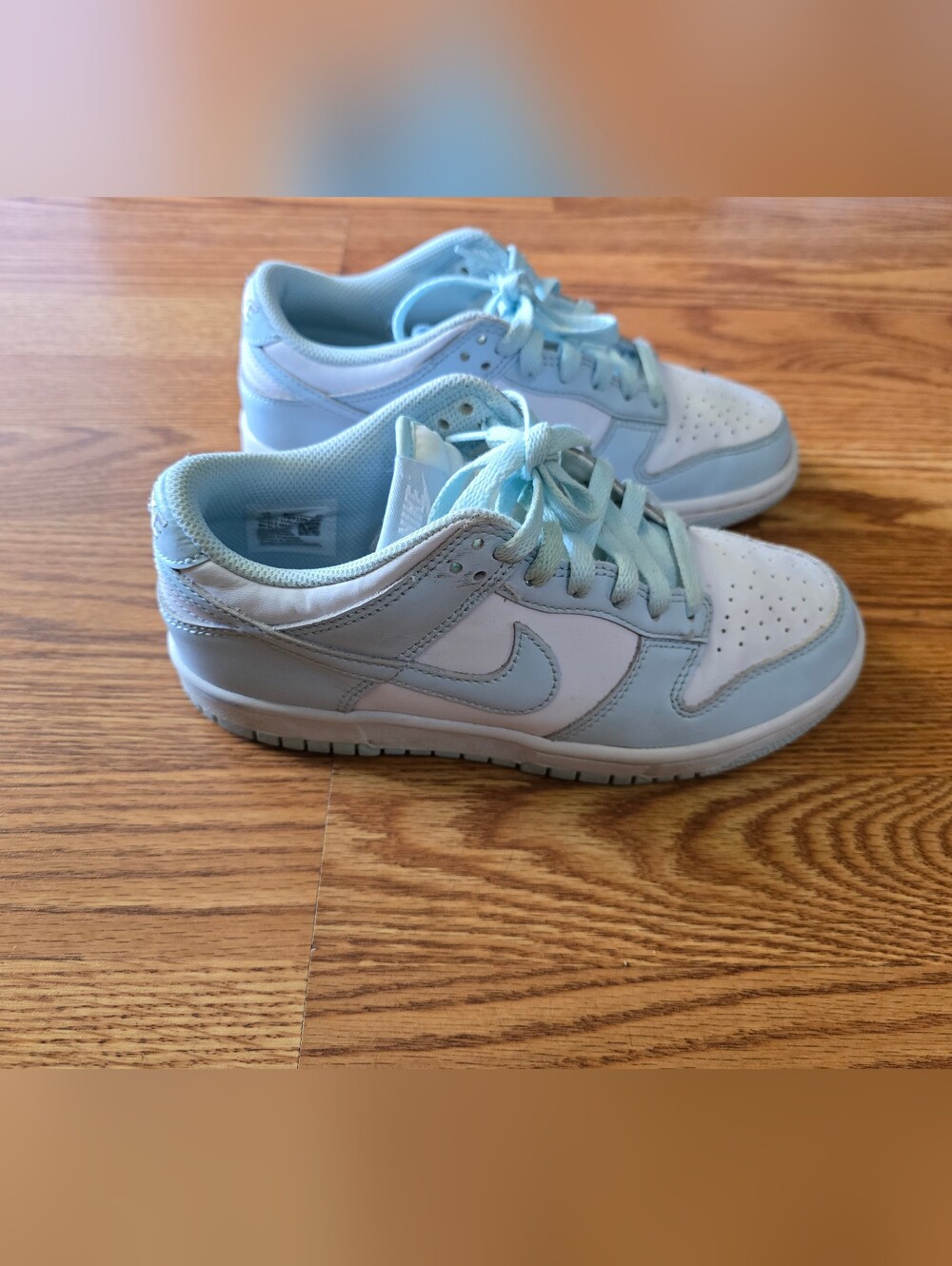 Dunk Low Big Kids Size 5 White And Light Blue Sneakers - Picture 2 of 5